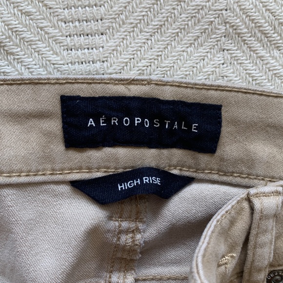Aeropostale Khaki Pants size 6 short - Picture 4 of 5